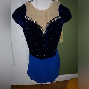 Women’s medium size figure skating dress, with jewels on it